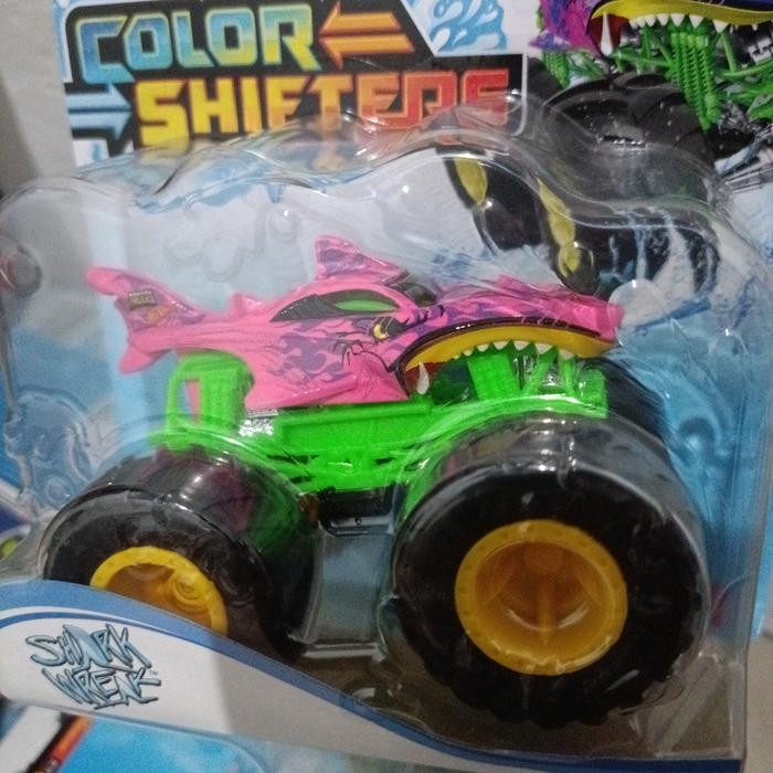 BEST SELLER HOTWHEELS HOT WHEELS MONSTER TRUCKS TRUCK SHARK WREAK TERMURAH