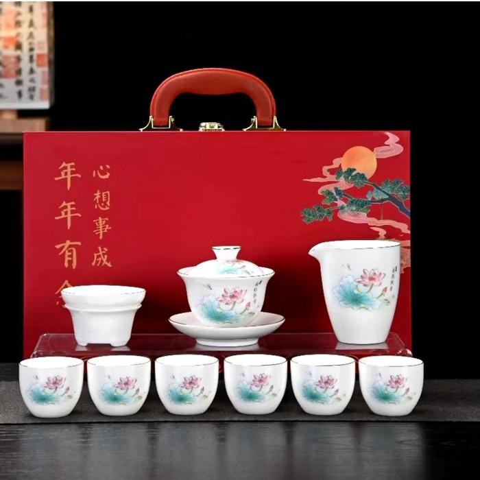 

Luxury CNY Complete Tea Set Suitcase Hampers Parcel Imlek SINCIA Gift 2025