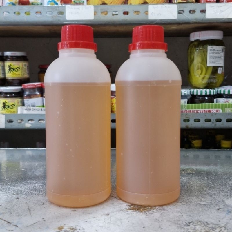 

air abu / lye water untuk masak mie / bacang / kue cang dll - 500ml kwetjang / Lye Water 500ml / Air Kie / Air Abu Kue Bacang