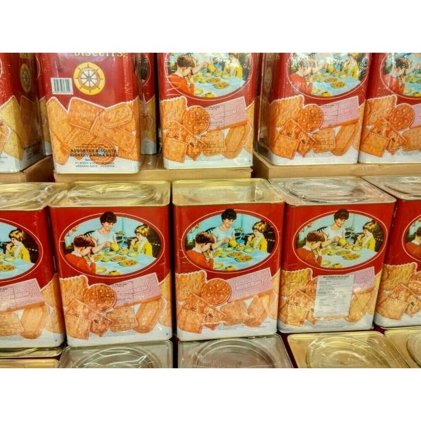 

Ger Khong Guan Red Assorted 1600 gram