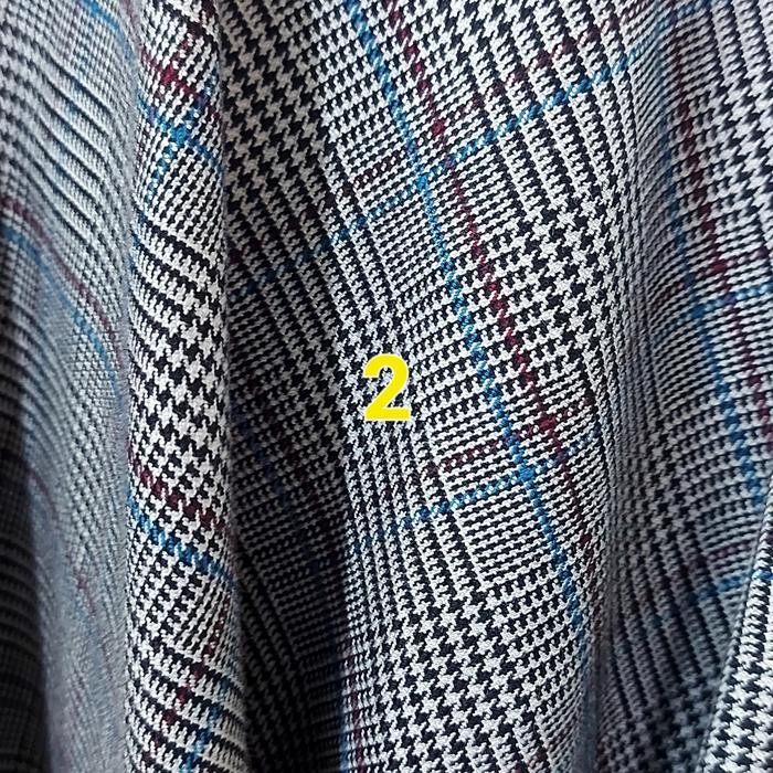 

KAIN CELANA SEMI WOOL/BAHAN SETELAN JAS DAN CELANA PRIA WANITA KODE 85