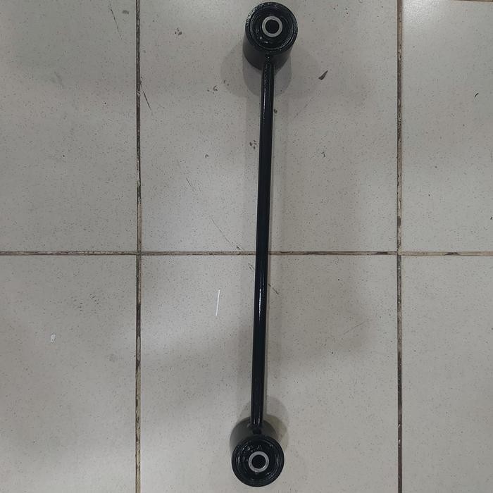 Stabilizer Belakang Avanza 2008