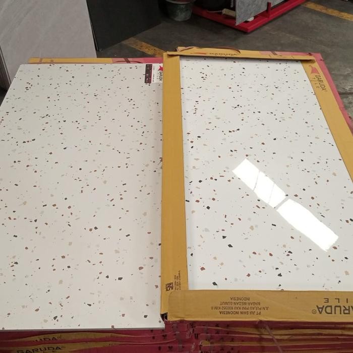 Garuda Tiletyfe Granit Lantai 60x120 Motif Terazzo White Glossy Model Maramer Cocok Untuk Area