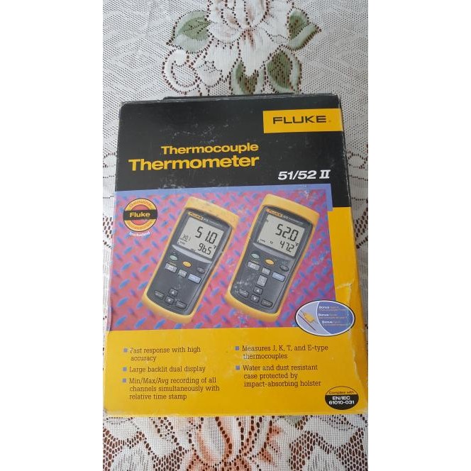 Fluke 52 II Digital Thermometer