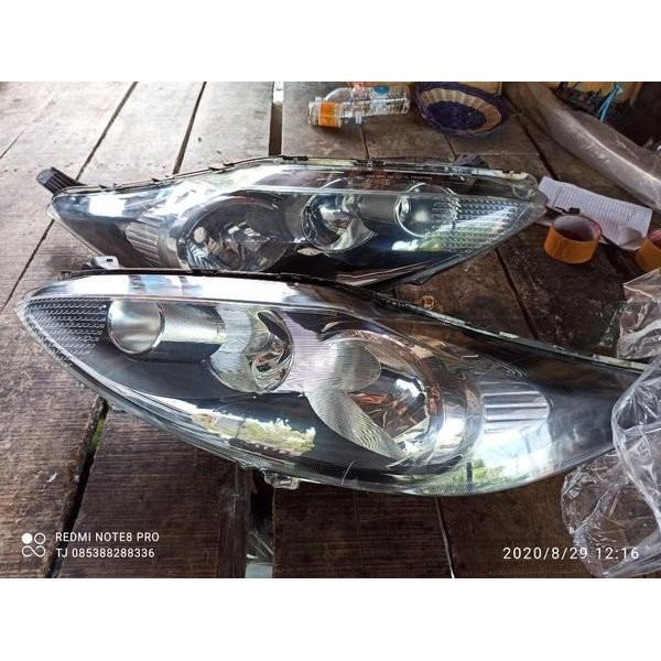 Terbagus Headlamp Ford Fiesta 2011 Lampu Depan Ford Fiesta 2011