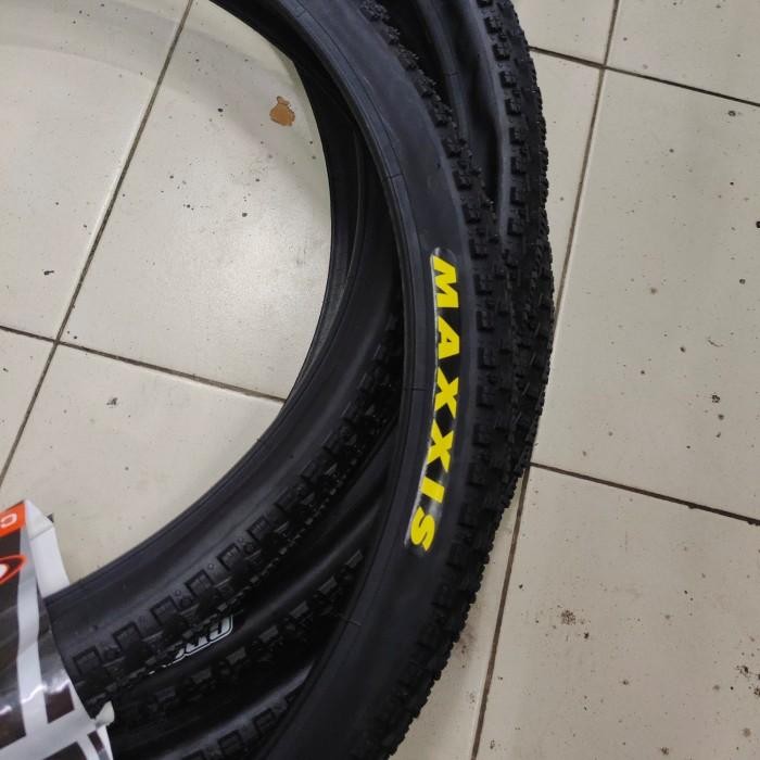 Ban Luar Sepeda Mtb Maxxis 26 X 1.95 Crossmax Ii Wired Cross Country