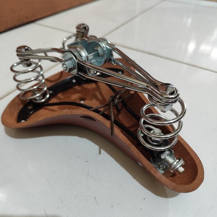 Sadel Saddle Sepeda Onthel Kulit Asli