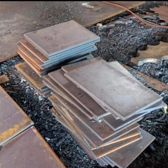 PLAT BESI PERSEGI PANJANG KETEBALAN 5MM *