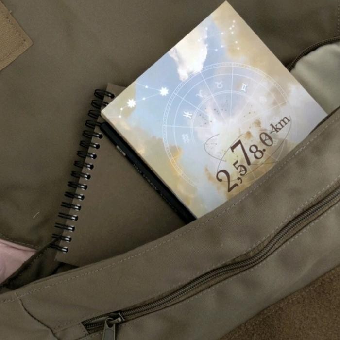 STAR MESSENGER BAG [MAROON BLACK] aesthetic messenger bag