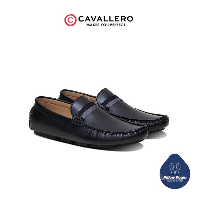 Sepatu Pria Casual Loafers Moccasin Cavallero Severiano Black Flat Shoes Hitam