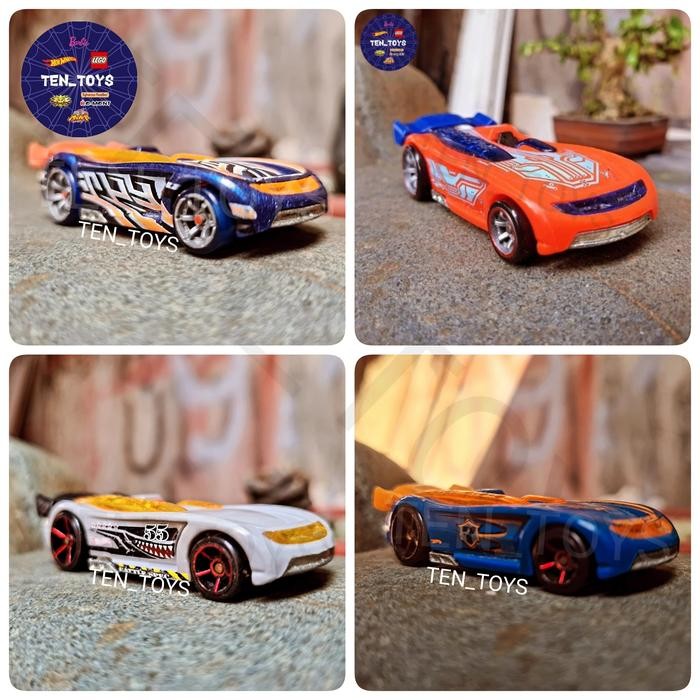 HotWheels Beat That Acceleracers Battle Spec CyberGrid Realm Custom