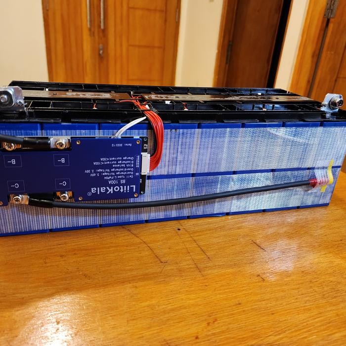 Battery Baterai Lifepo4 24V 100A BMS 100A