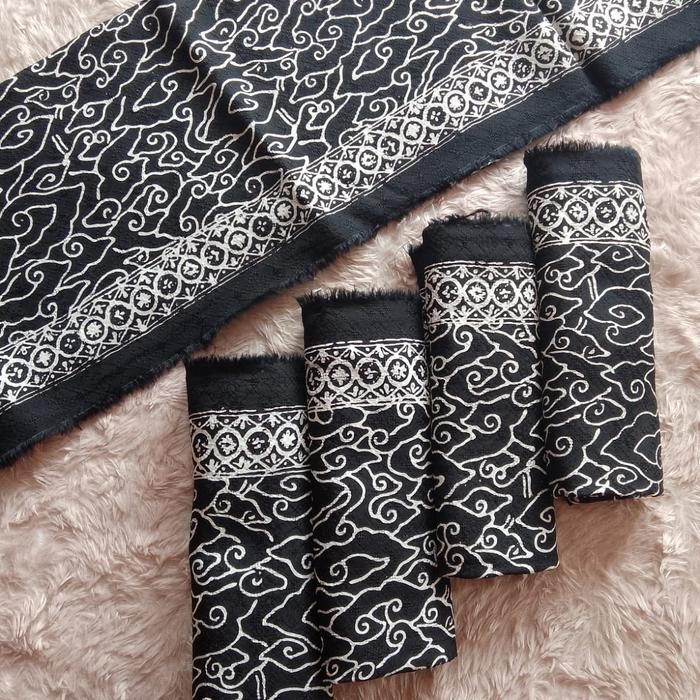 ASLI KAIN BATIK VISCOSE SEMI SUTRA MOTIF SEWARNA TERBARU HITAM PUTIH READY STOCK