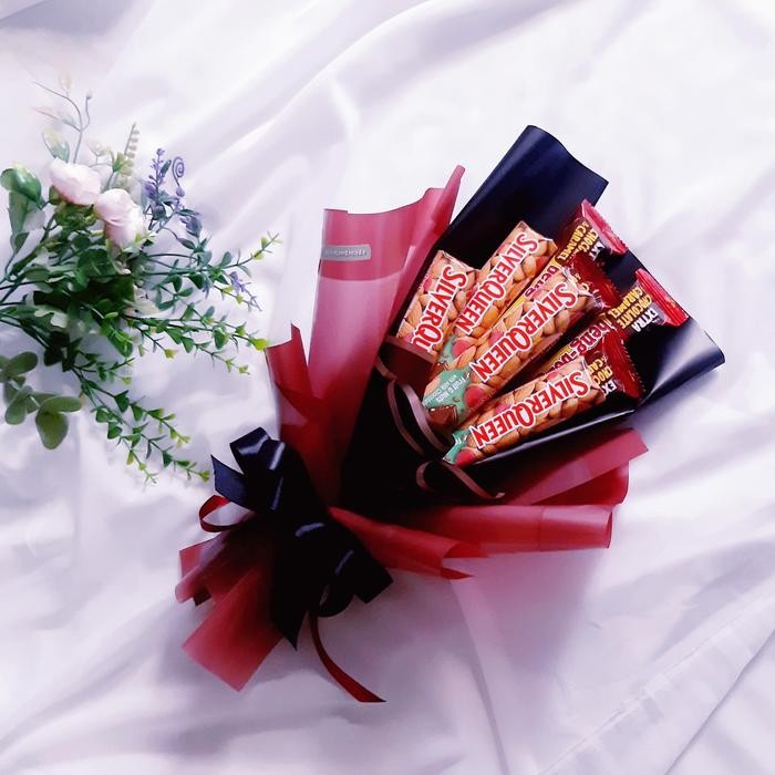 

Hadiah Buket Snack Cokelat - Silverqueen + Bengbeng