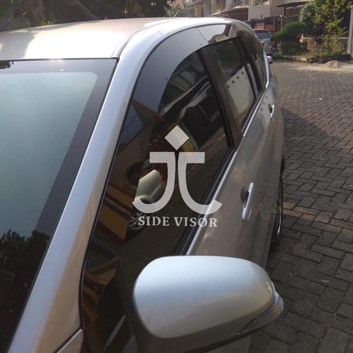 G00D QUALITY Talang Air Mobil Calya Sigra Model Rata