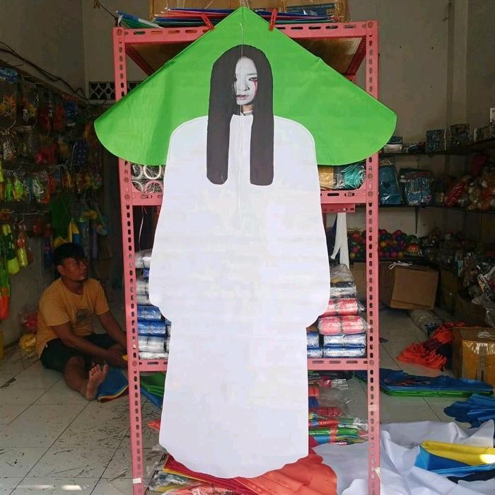 (Allthebest) LAYANGAN HANTU KUNTILANAK