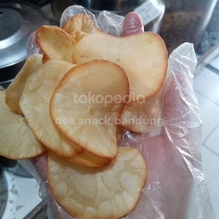 

Sedia keripik singkong