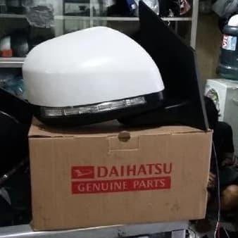 Spion Mobil Xenia 2012 2013 2014 2015 2016 2017 2018 Ori