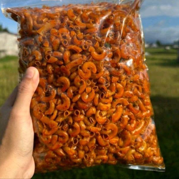 

New MAKARONI CIKRUH 1 KG LEZAT & GURIH Pedas Food Snack Cemilan Crispy Kering Camilan Snack Cemilan
