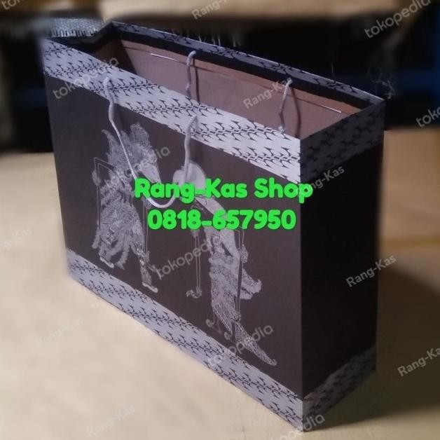 

Paper bag Batik Wayang Silver XL Landscape kraft doff