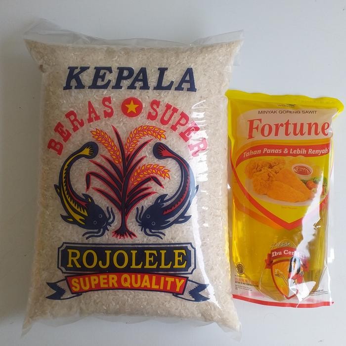 

Paket Sembako Beras dan Minyak - Beras 5 Kg + Minyak 1 Liter