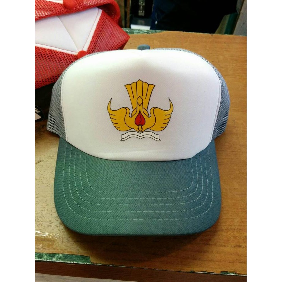 (Expert) Topi Trucker Tut wuri handayani (Topi SD / SMP / SMA) - Banyak Warna