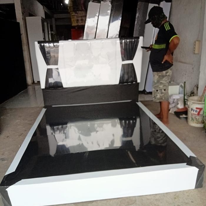 Dipan Nimalis 180X200 Laci