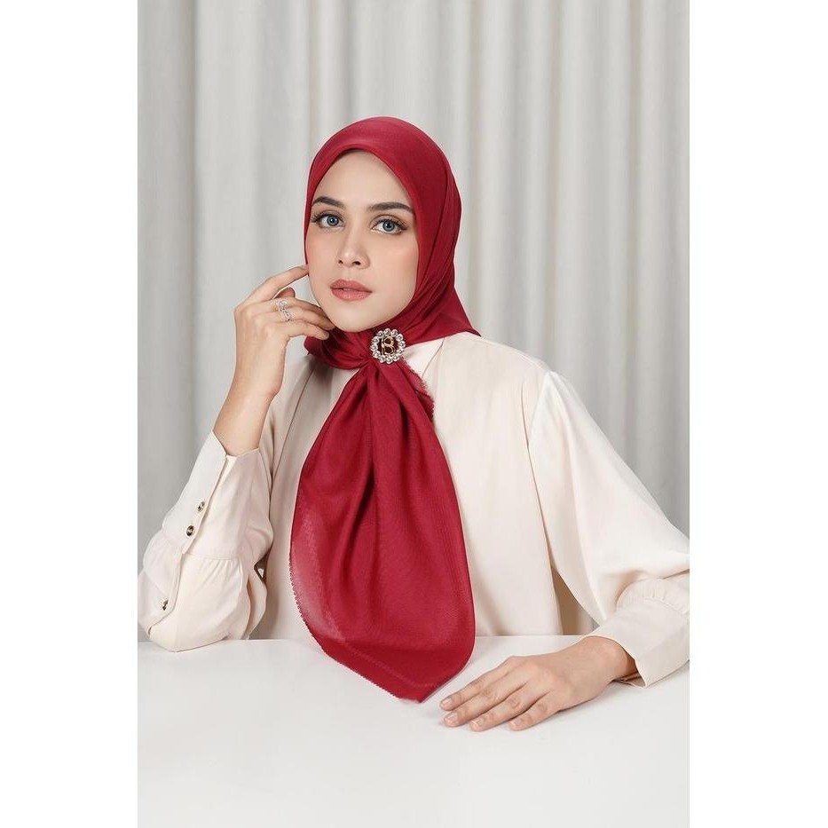 Buttonscarves Today's Scarf.