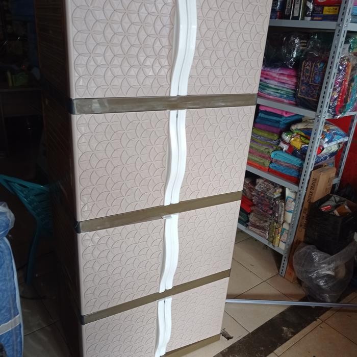 Lemari Plastik Club 4 Susun Nimalis