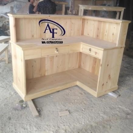 Meja Kasir Cafe Resto