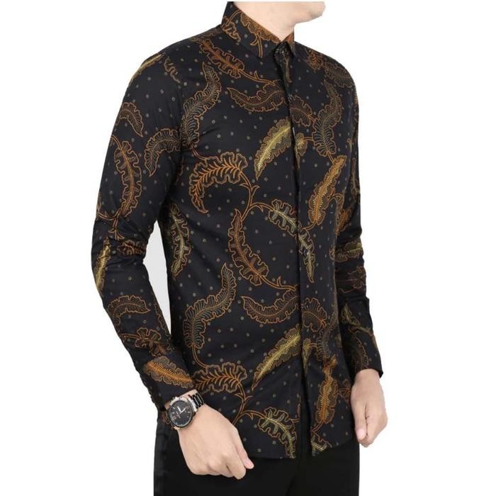 VM Kemeja Batik Slimfit Tangan Panjang
