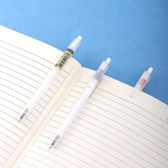 

Ready- Deli Gel Pen / Pulpen Gel 0.38Mm Tinta Hitam Isi 12Pcs Retracable A115