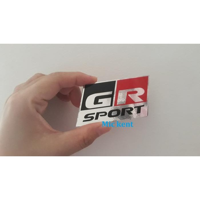 TERLARIS EMBLEM STIKER GR SPORT RUSH RAIZE AGYA FORTUNER 2021
