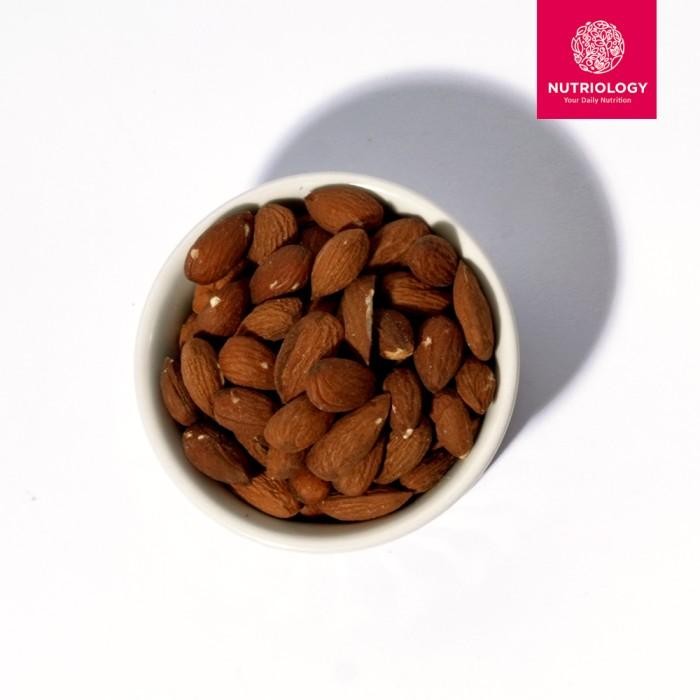 

(Expert) Almond panggang utuh 250 gr whole nuts roasted kacang Natural Premium