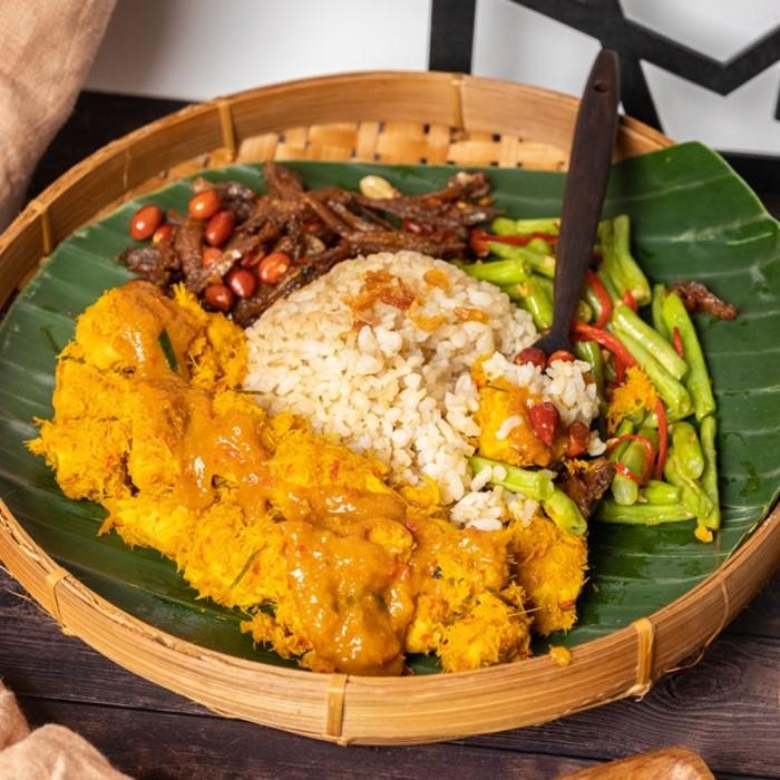 

(Expert) Low Cal Nasi Lemak with Rendang (Chicken Breast).Healthy Diet Catering