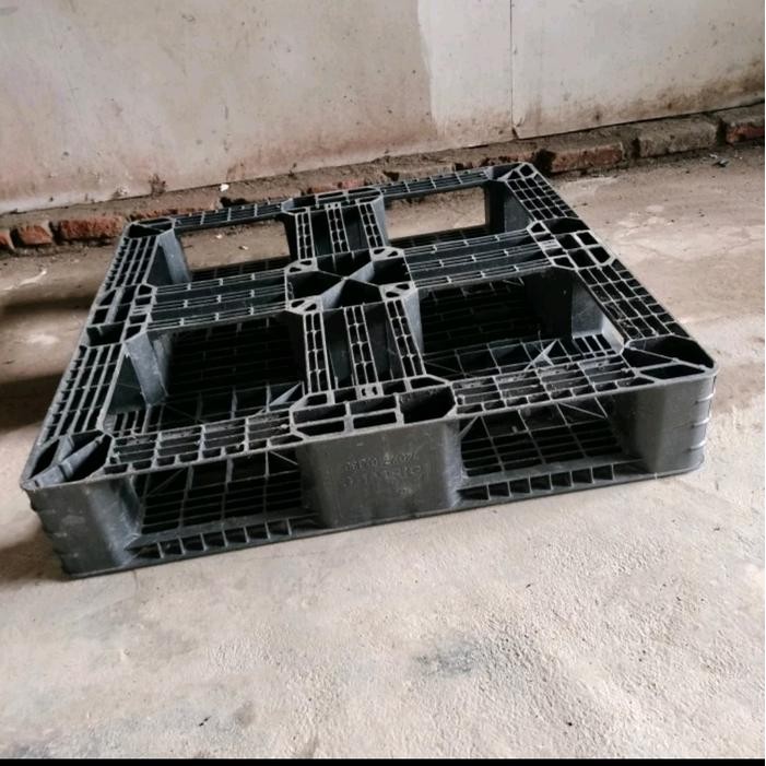 

Promo Palet Plastik Ukura 74X74X13 Palet Mini Terlaris