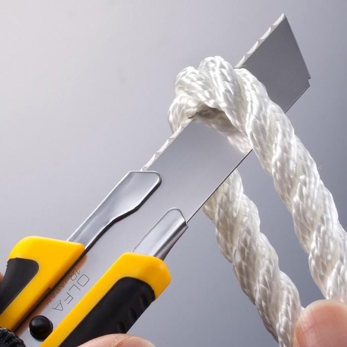 

REFILL CUTTER 18MM LWB-3B INSULATION BLADE (3PCS PER PACK ) OLFA KODE 479