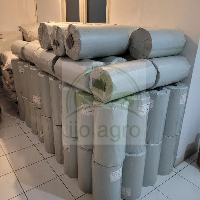 Plastik Mulsa Hitam Perak lebar 80cm 1 roll panjang 500 meter