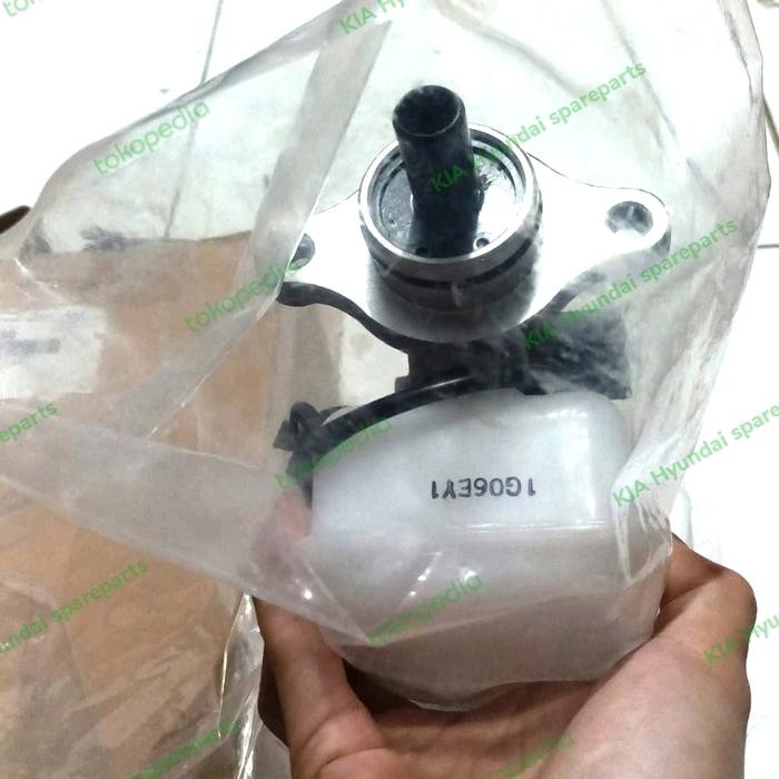 Cuci Gudang Master rem hyundai H1