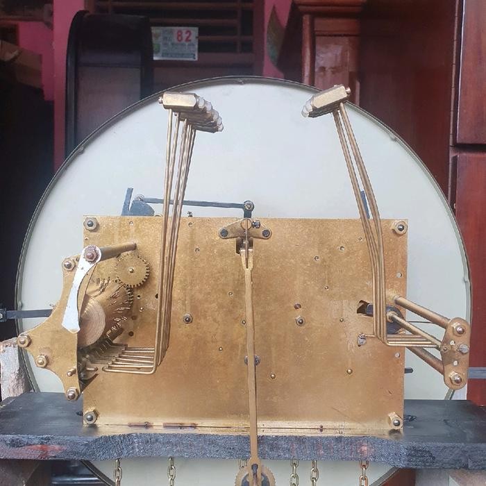 GrandfatherClockJauJam Lemari Tua AveMaria Westnster