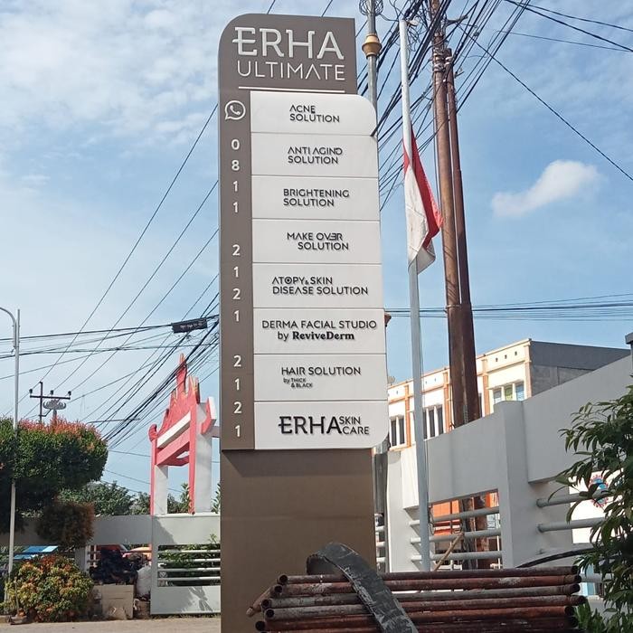 Pylon Sign Totem Sign Neonbox Huruf Timbul