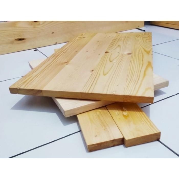 

Kayu Jatibelanda ambalan papan kayu jati belanda 40 x 55 cm tebal 2 cm