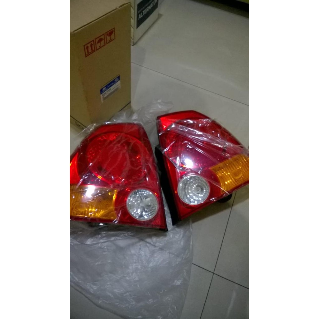 Lampu belakang (stop lamp) hyundai Accent Verna 2002-2005 Original