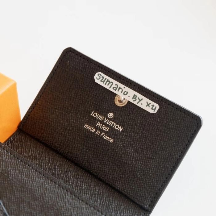 

UU CARD HOLDER HITAM DOMPET KARTU IV VUI***N LOUIS