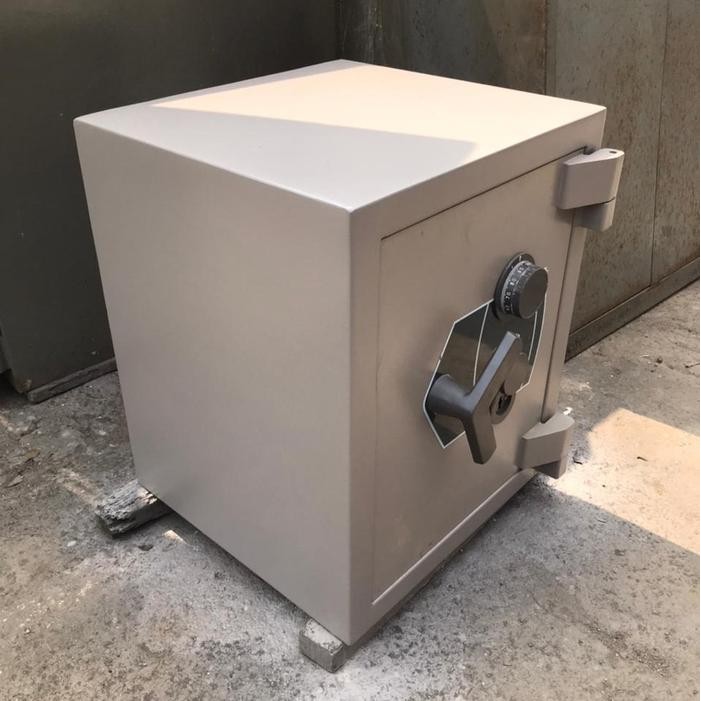 brankas chubb cobra elite size 2 kode 610