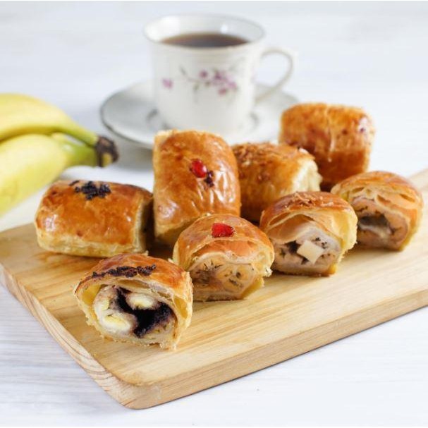 OR6T Pisang Bolen Box-Holland Bakery