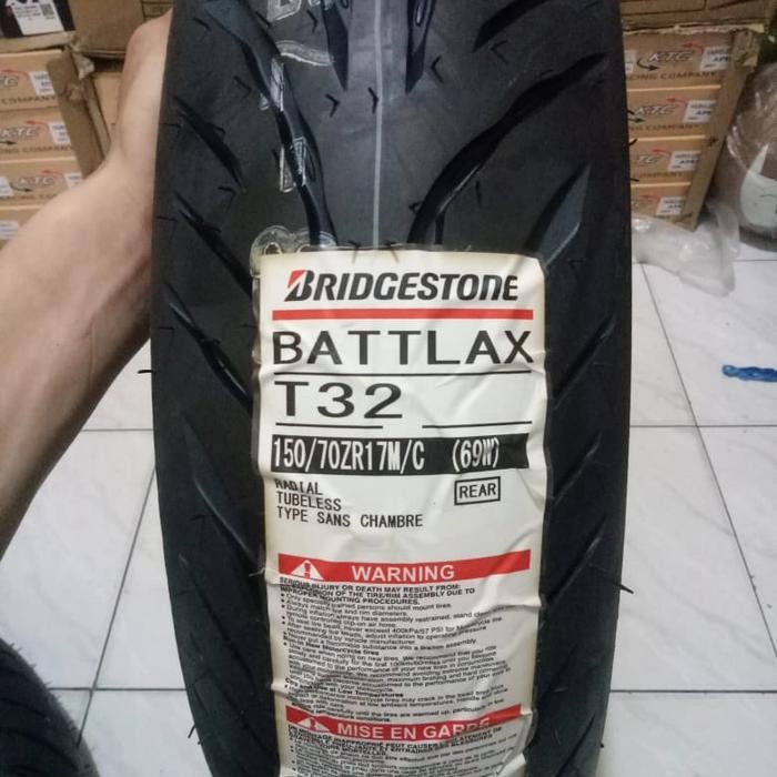 BAN LUAR BATTLAX T32 UKURAN 150/70-17