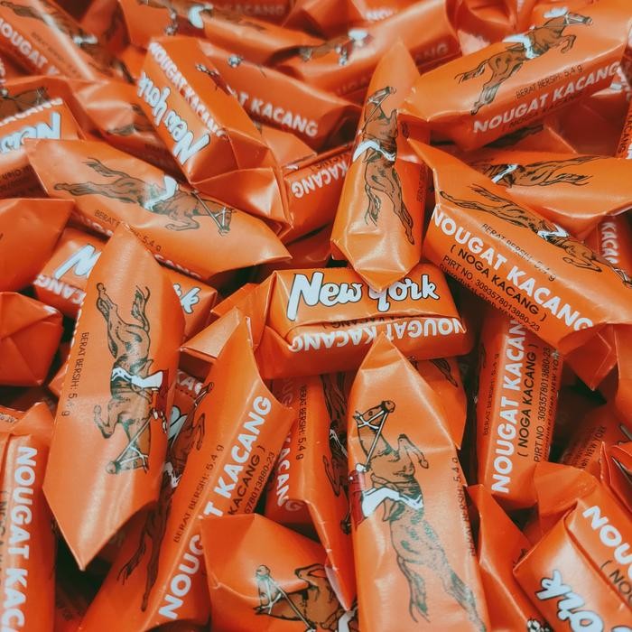 

4ZMI Permen Susu Nougat Kacang New York 500Gr