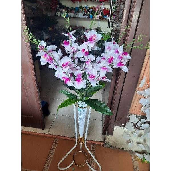 Bunga Anggrek Artificial +Pot Standing /Bunga Sudut Ruangan