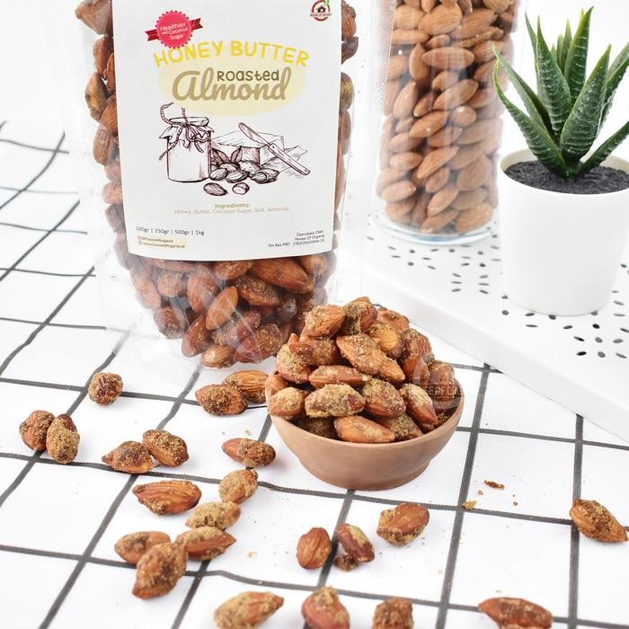 

IOI2 Honey Butter Roasted Almond ( Almond Panggang Mentega Madu ) 500 Gr Kacang Korea